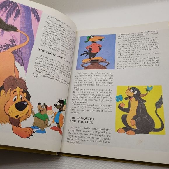 Vintage Disney's Wonderful World of Knowledge 1982 - Picture 8 of 9